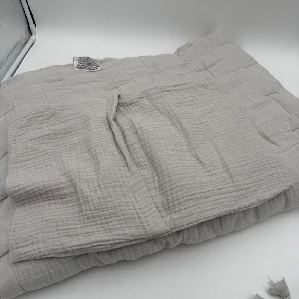 Quince 100% Organic Cotton Airy Gauze Toddler Quilt‎ & Sham Set Fog Gray NWOT